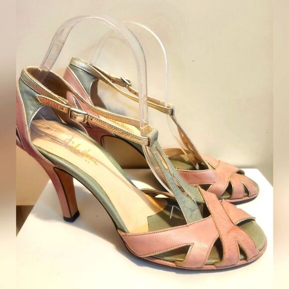 Cole Haan Collection Pale Pink/Seafoam Leather T-Strap Peeptoe Pumps Sz.9 $295 - Picture 1 of 11
